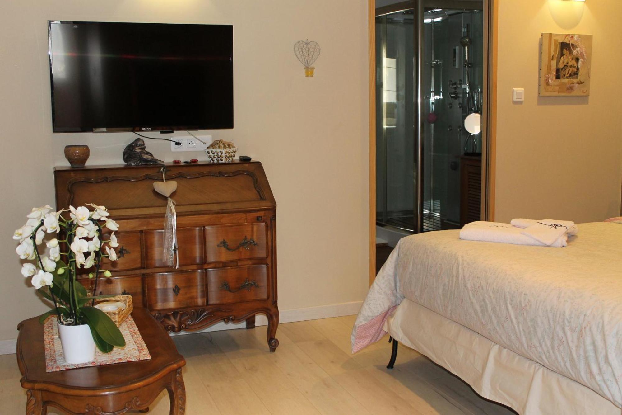 Lou Bastido Hotel Marseille Room photo